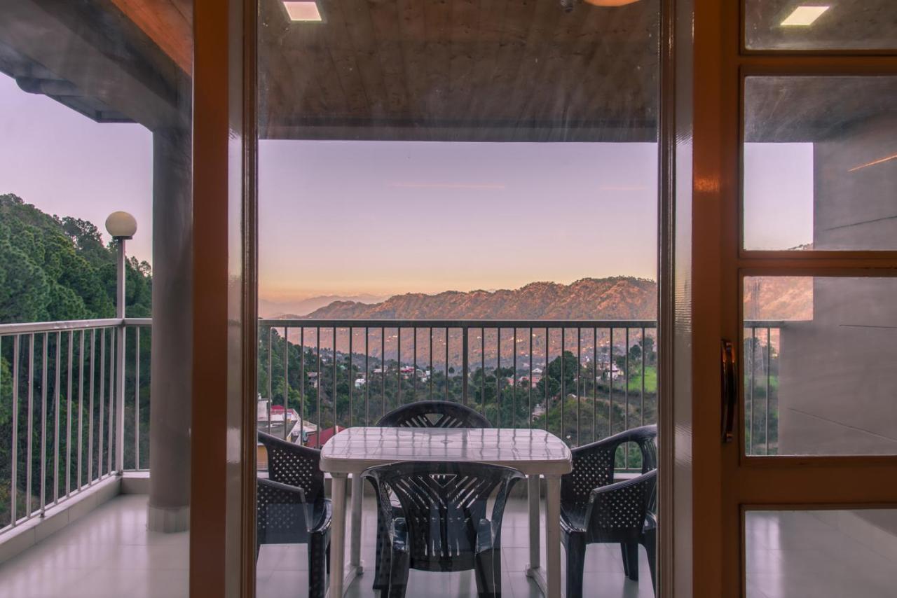 Terrace Retreat Bed & Breakfast Kasauli Dış mekan fotoğraf